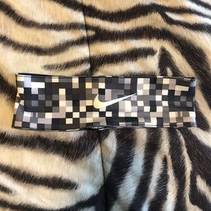 Nike Head Band